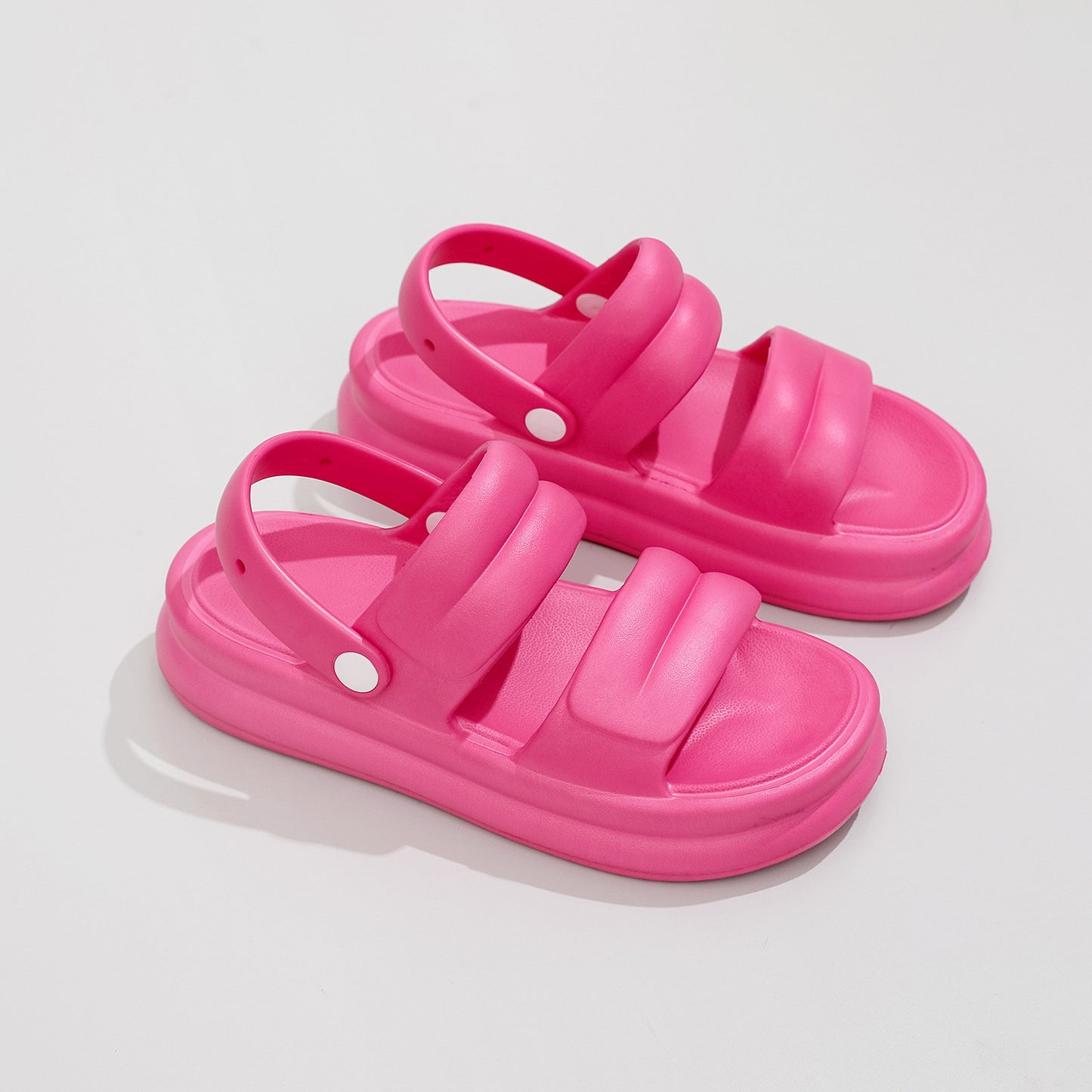15 Slippers #24011402