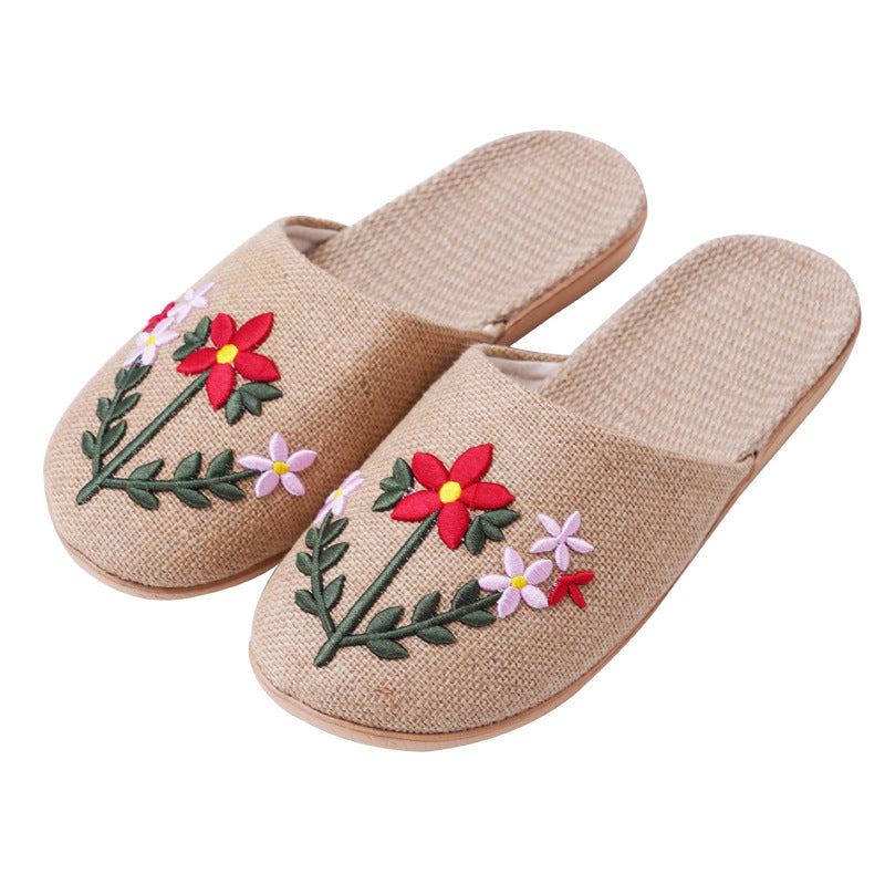 15 Slippers #24060104