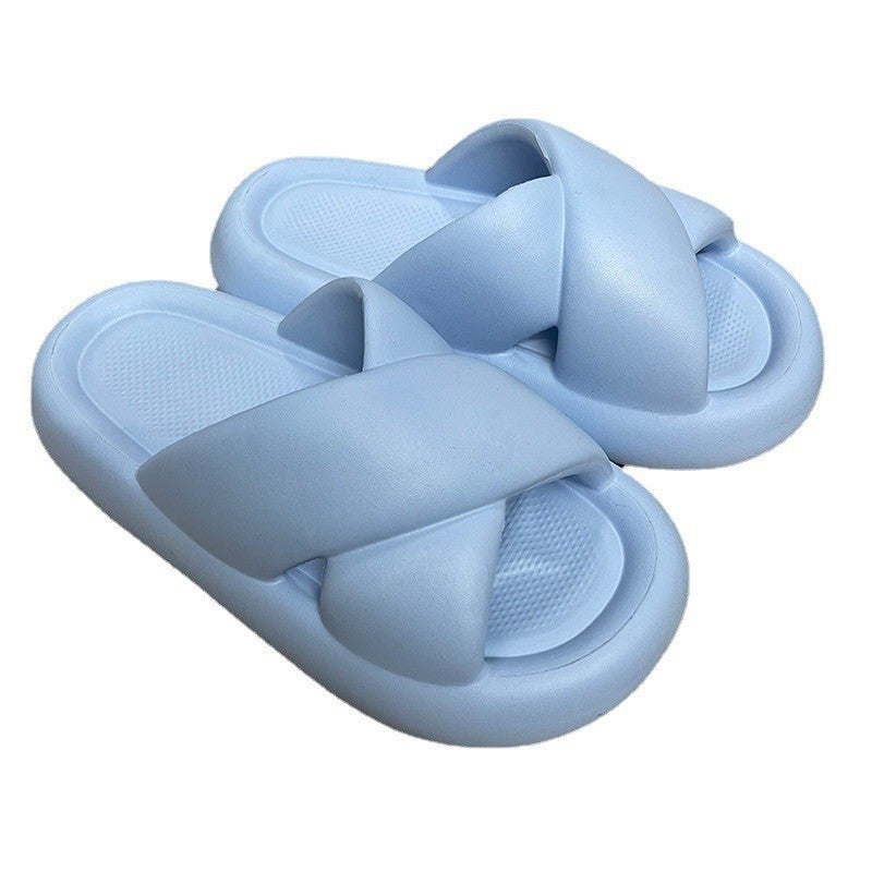 15 Slippers #23121601