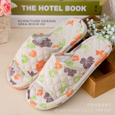 15 Slippers #24012201-B