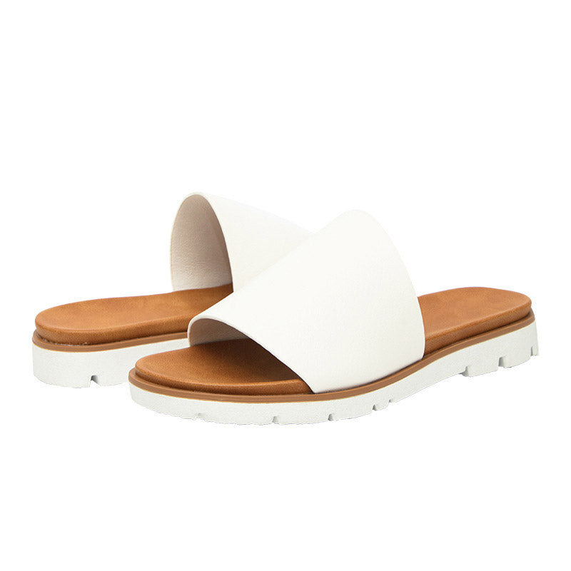 15 Slippers #24092102 with box