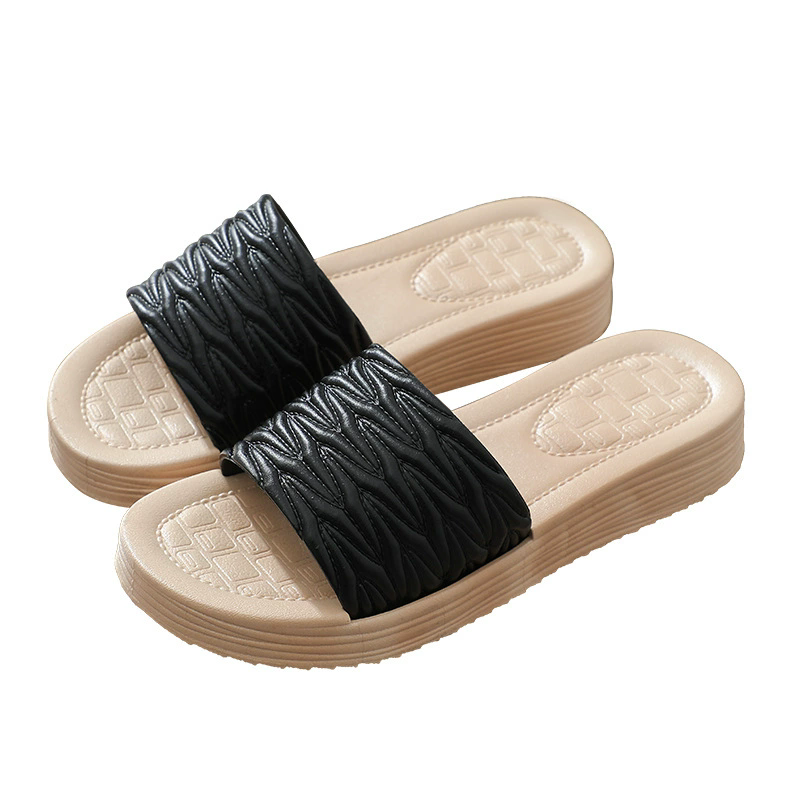 15 Slippers #25051303