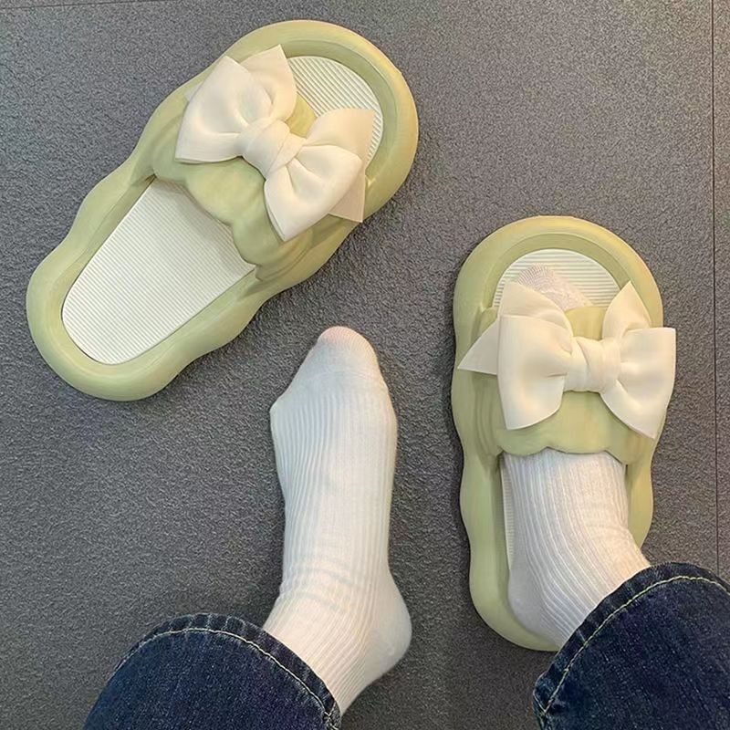 580 Slippers #25020903
