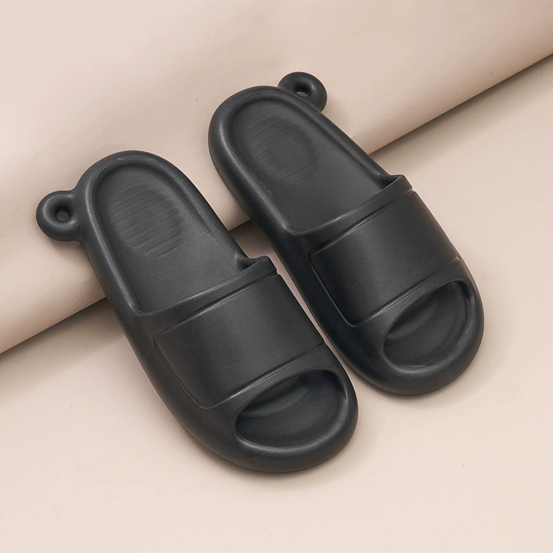 15 Slippers #25032507
