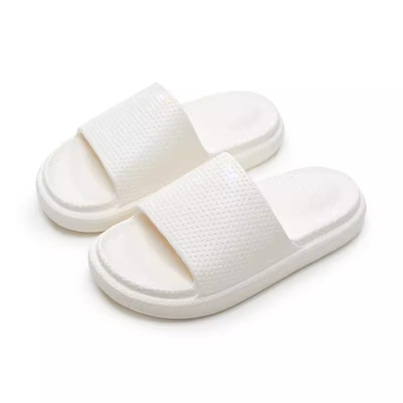 Slippers #26031324