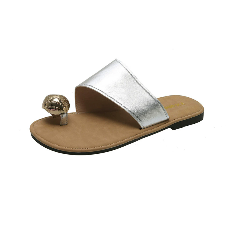 15 Slippers #25020901