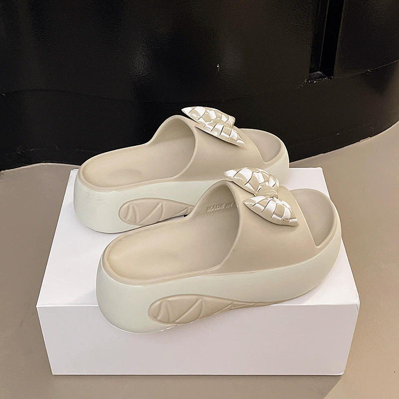 SB Slippers #25032501