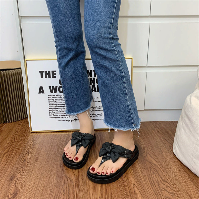 580 Slippers #25021501