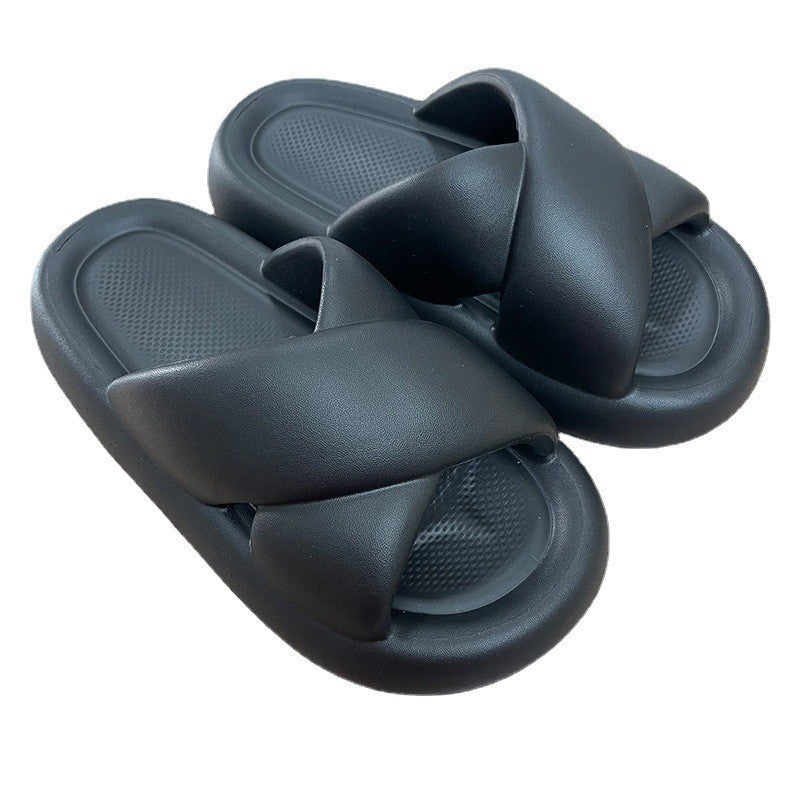 15 Slippers #23121601
