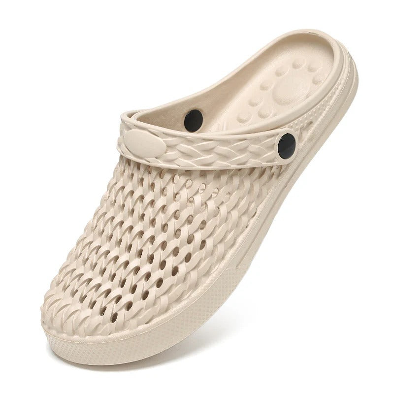 15 Slippers #24072407