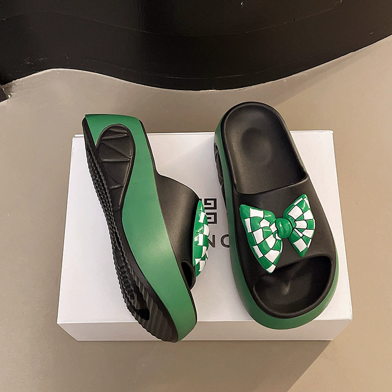 SB Slippers #25032501