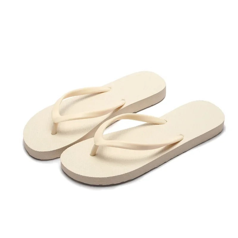 15 Slippers #23123002