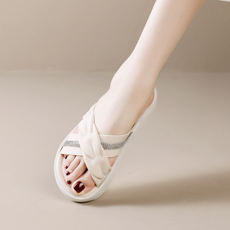 15 Slippers #24031102