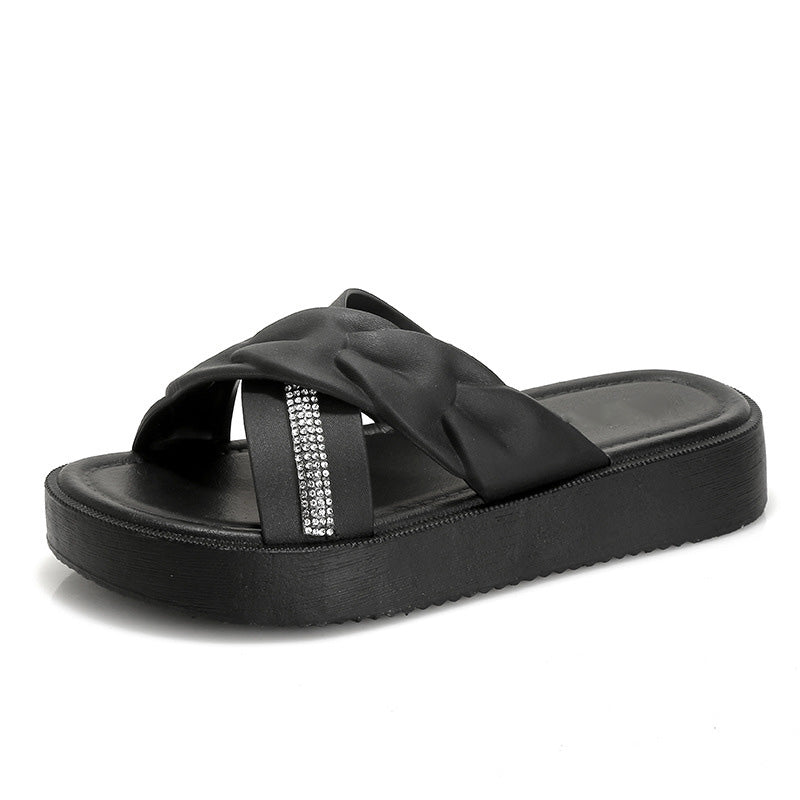 15 Slippers #24031102