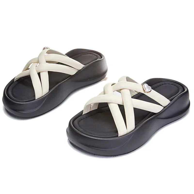 580 Slippers #24061705