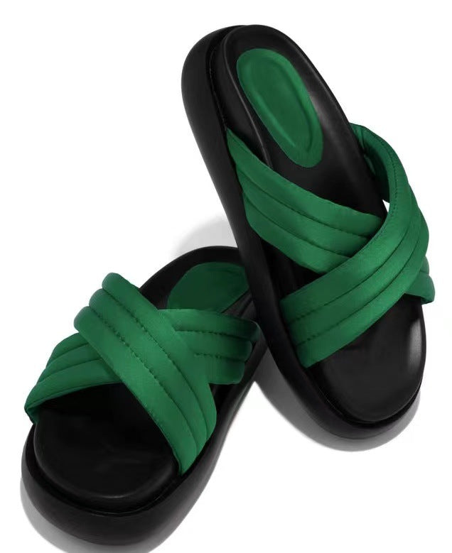 15 Slippers #24092406